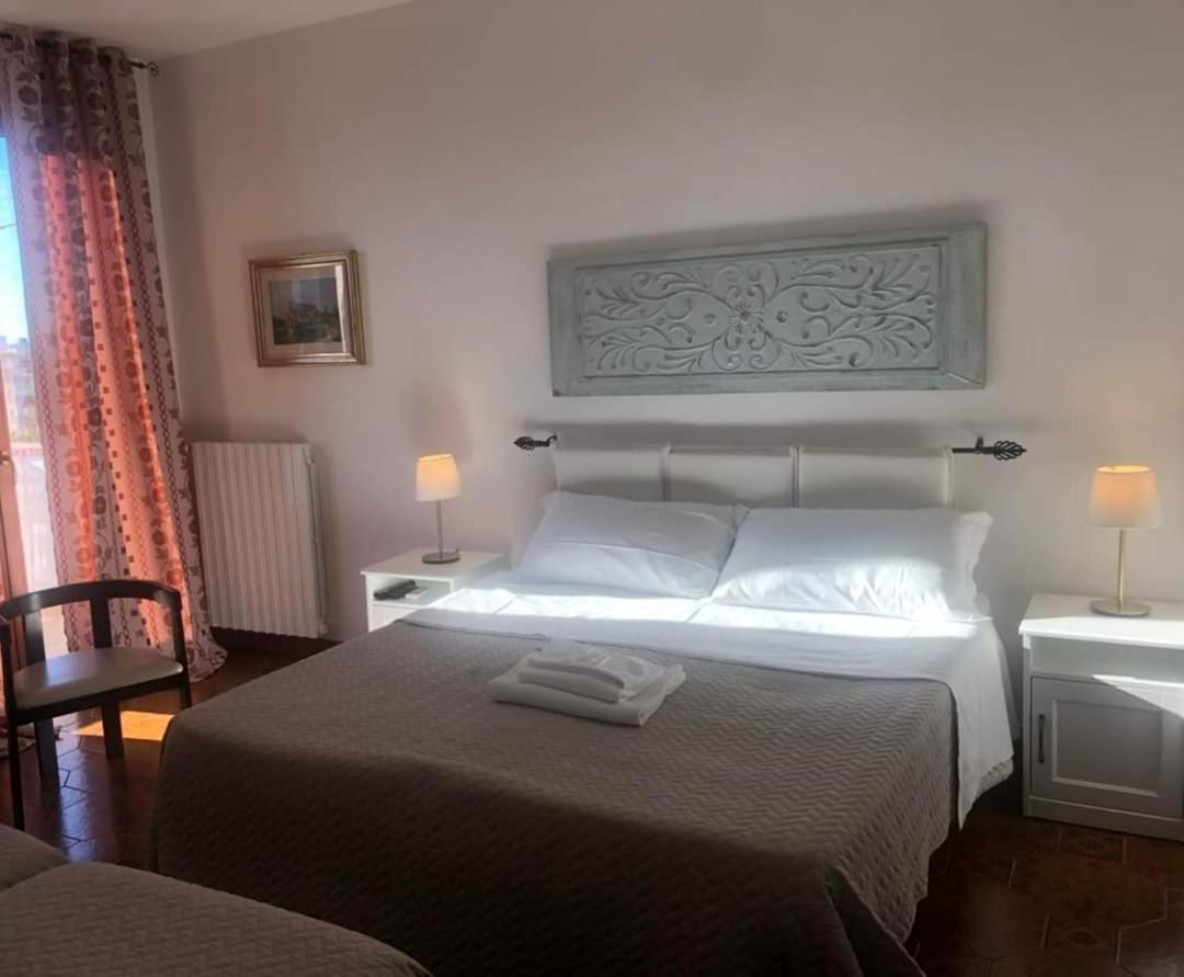 Ma.Di Bb Bed & Breakfast Rocca San Giovanni Exterior photo